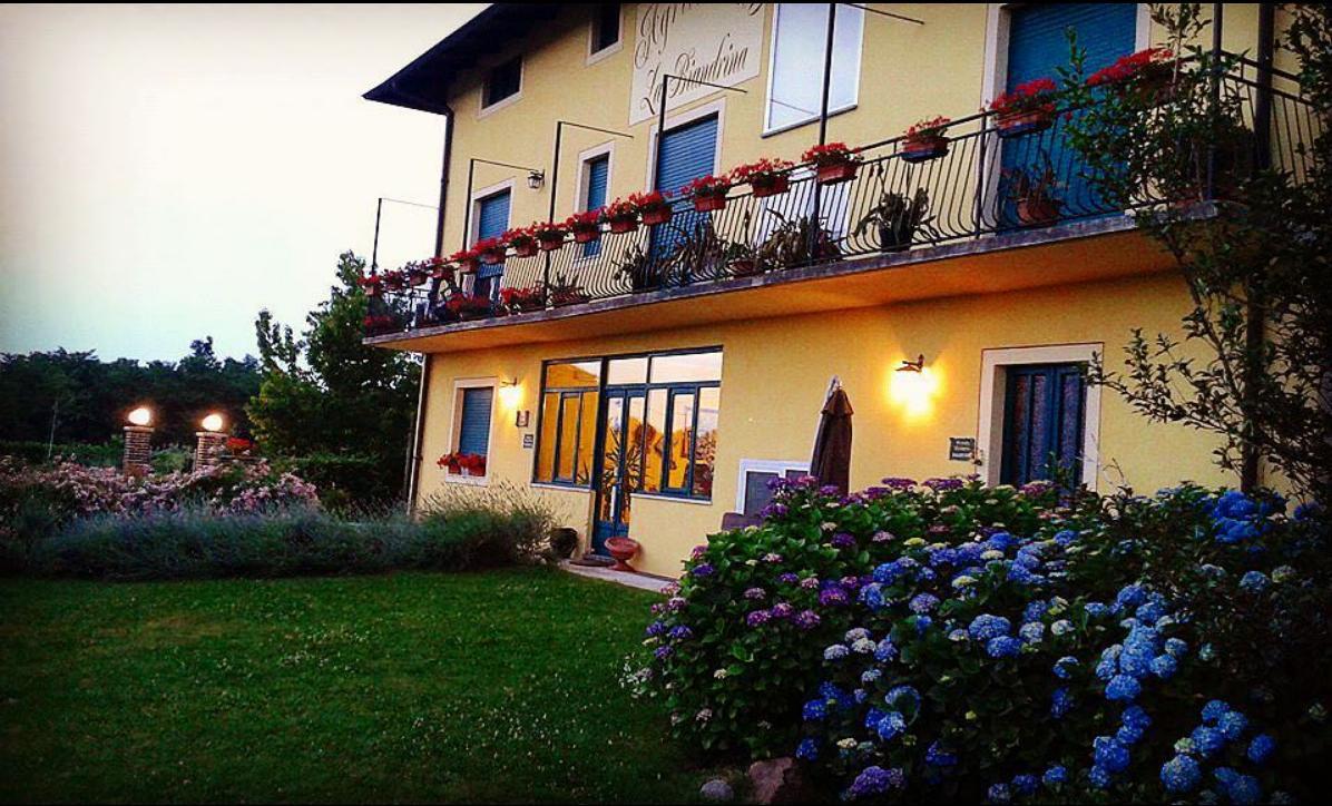 Agriturismo La Biandrina Carpignano Sesia Экстерьер фото